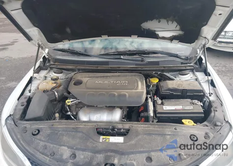 2017 Chrysler 200 Limited Platinum from USA, damaged, VIN 1C3CCCAB3HN503434